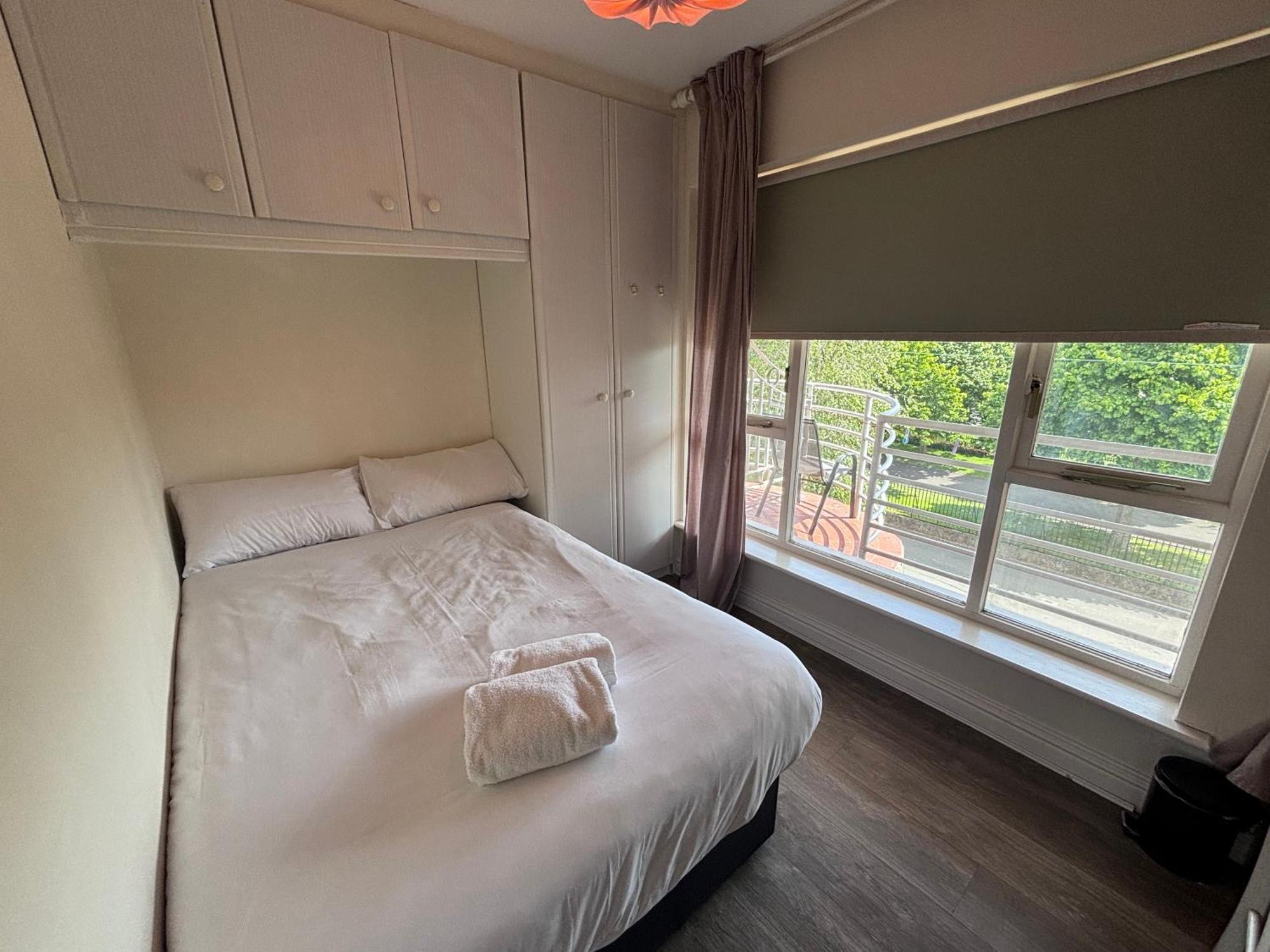 Central, Comfortable And Spacious 4 Bed Duplex Apartamento Dublin